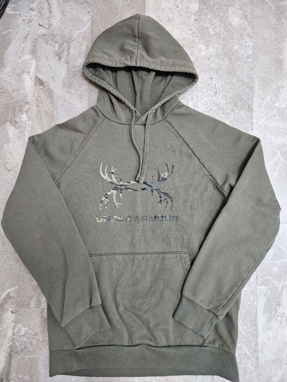 Under Armour Hoodie.